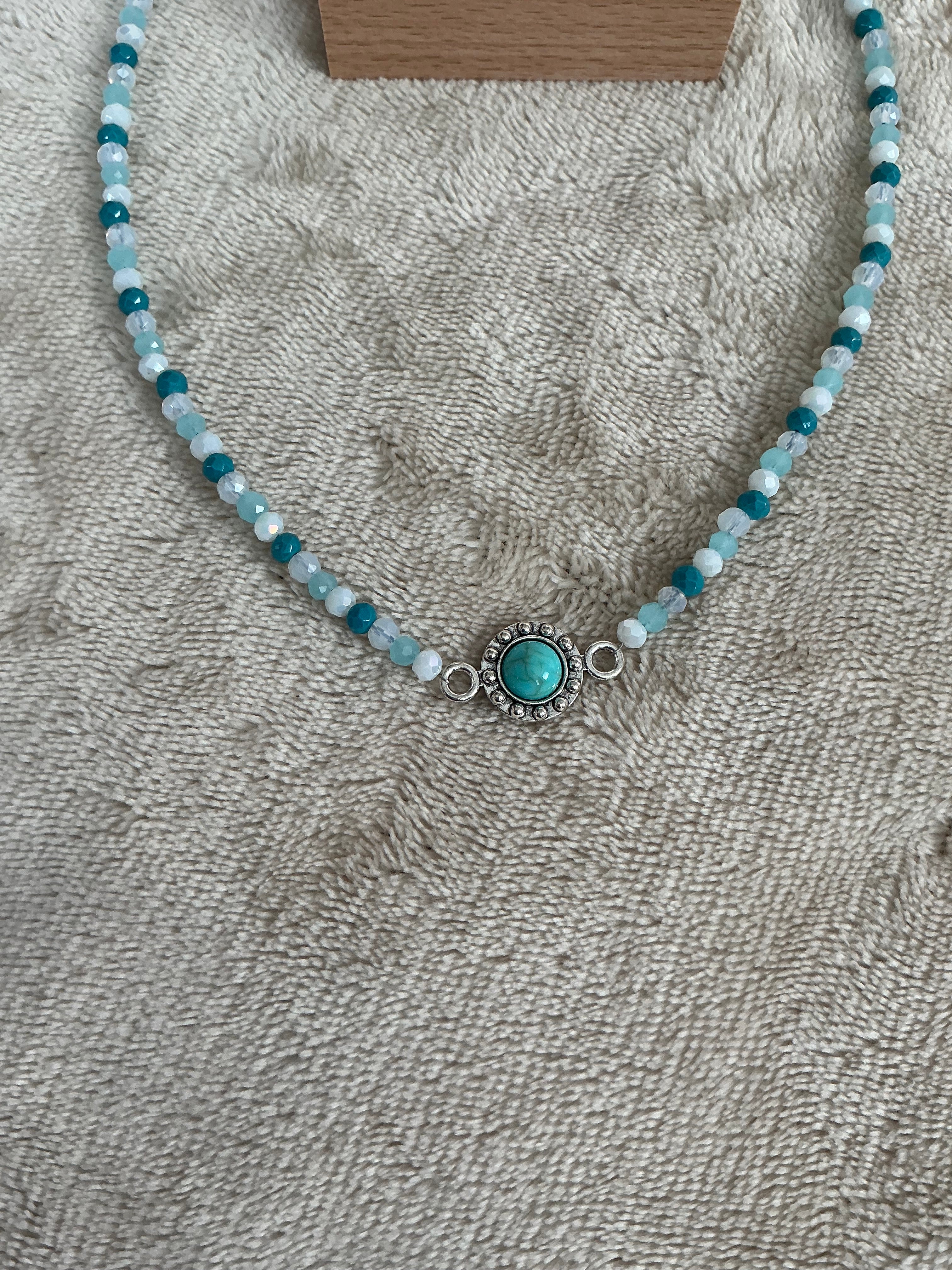 Turquoise‑Blue Faceted Bead Jewellery Set – Necklace & Earrings