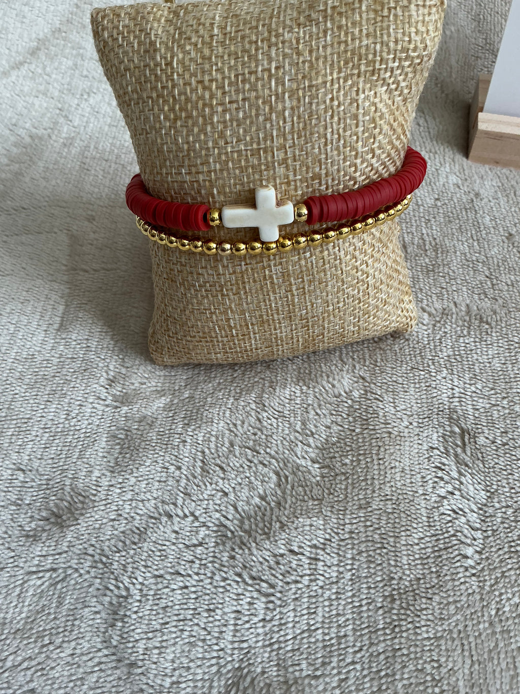 Faith & Grace Red Cross Bracelet Set