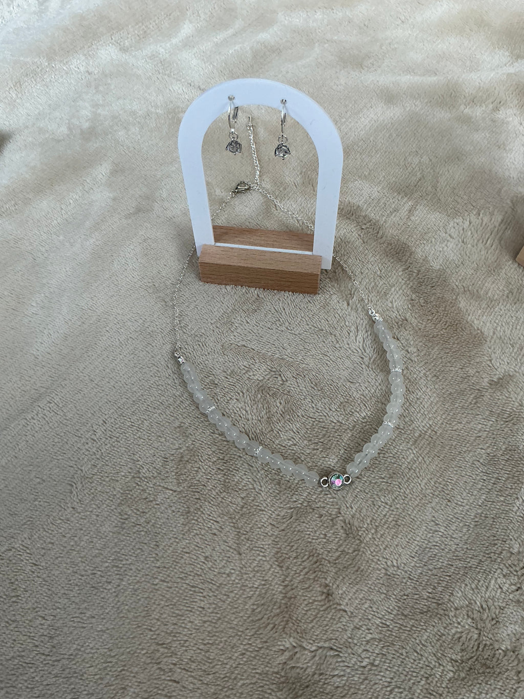 Frosted Clear Bead Jewellery Set – Necklace & Earrings