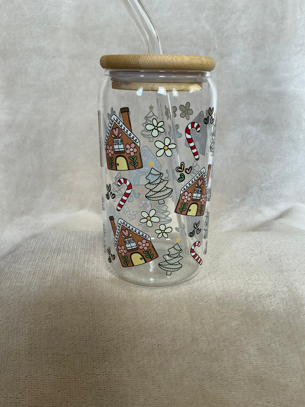 🏡🎀 Gingerbread Village Christmas Glass Tumbler