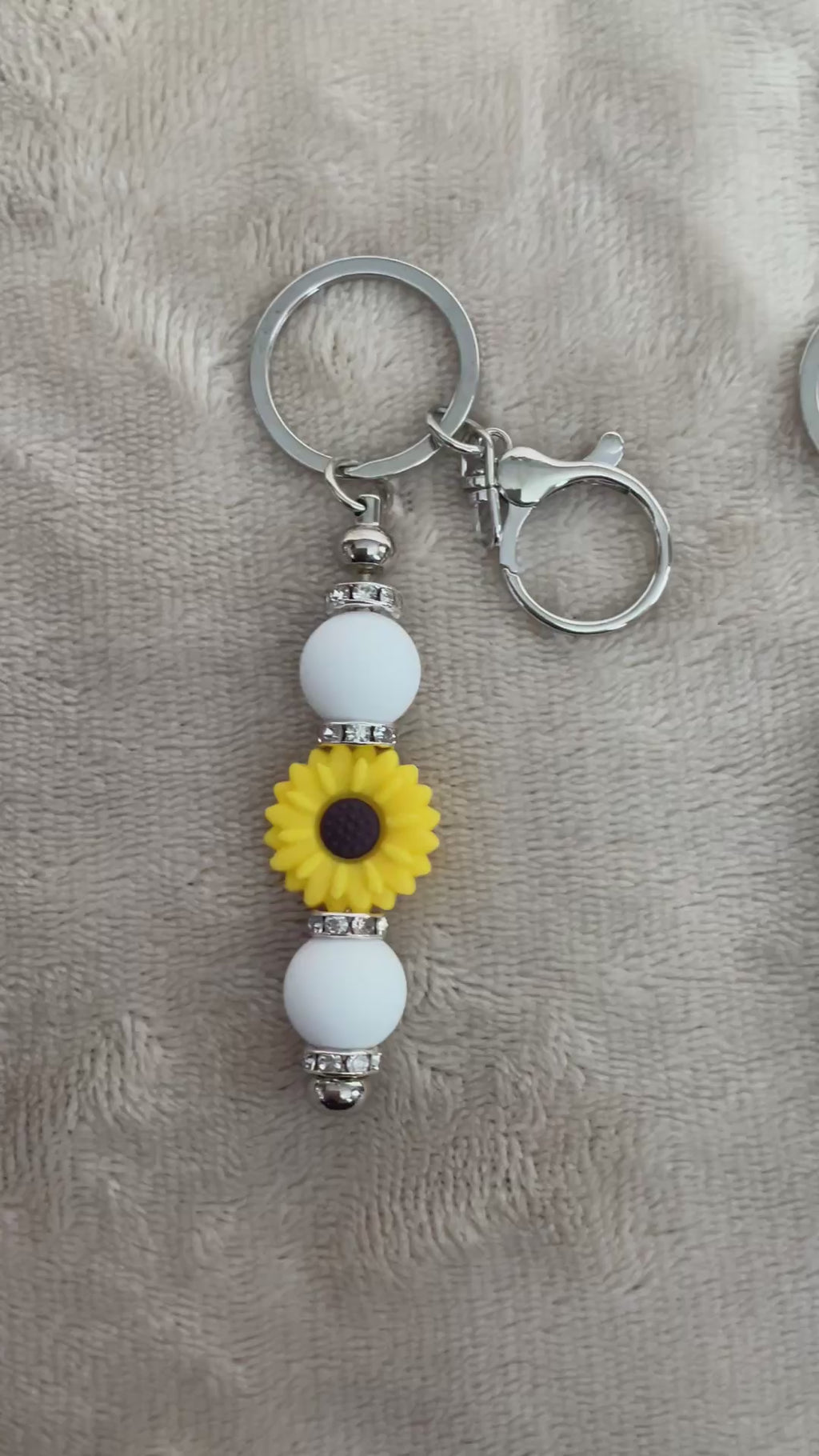 Sunflower Keychain Collection – Handmade Floral Beaded Bag Charms